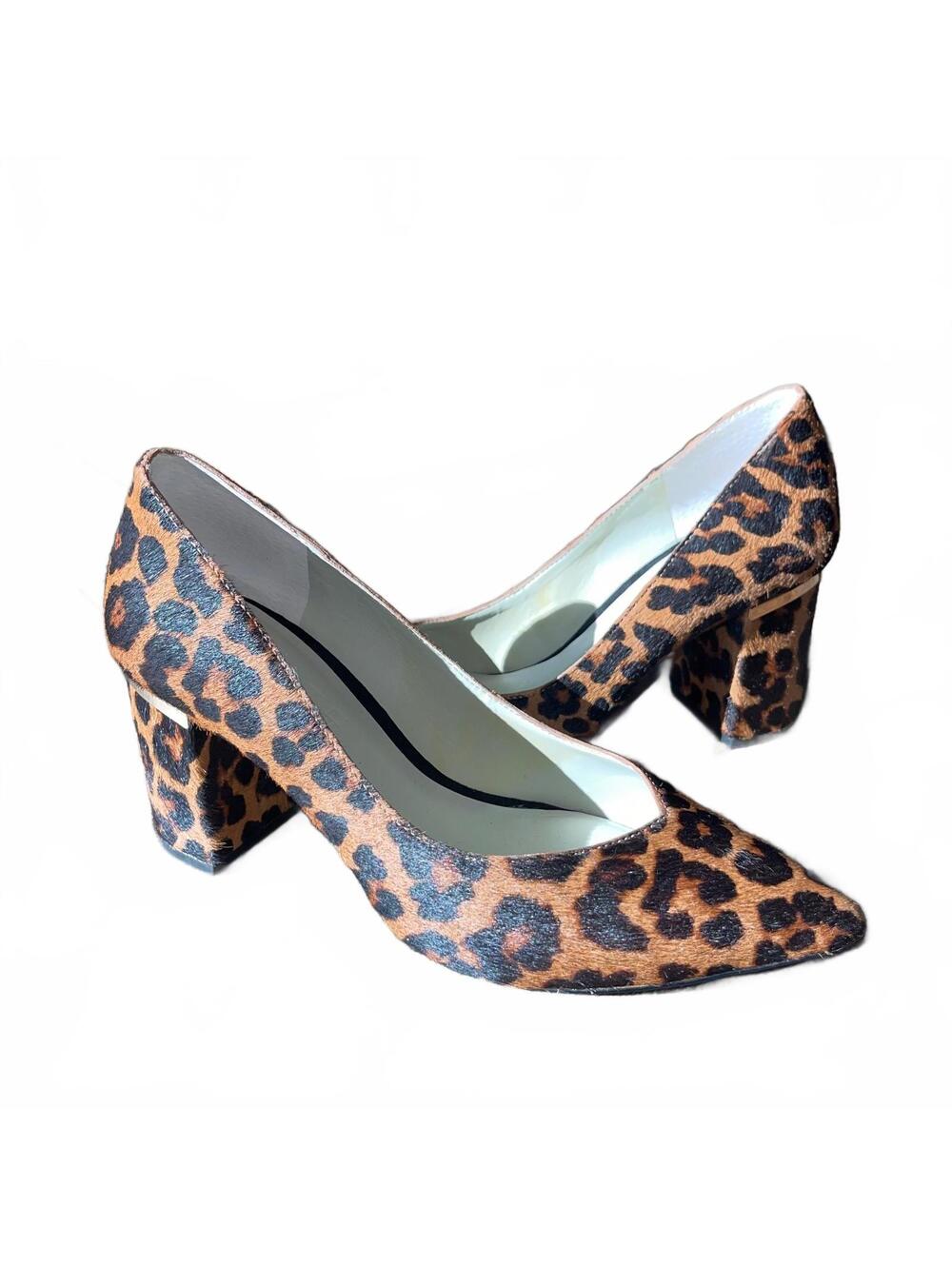 1.State leopard print block heel pumps 7.5 point toe block heel gold accent